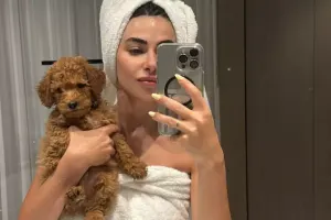 Nəsrin hamam xələtində