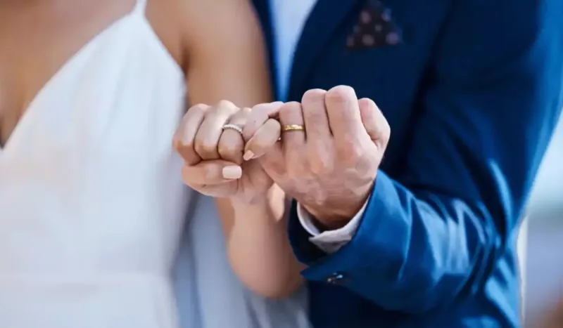 Evlənənlərin və boşananların sayı açıqlandı