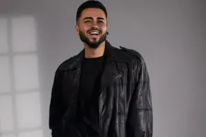 Elvin Babazadə özünə ad günü etdi - Video