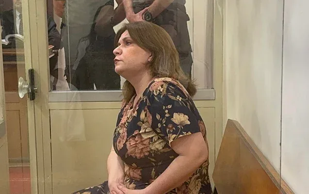 Məhkəmədə şeir dedi, hakim əsəbiləşdi