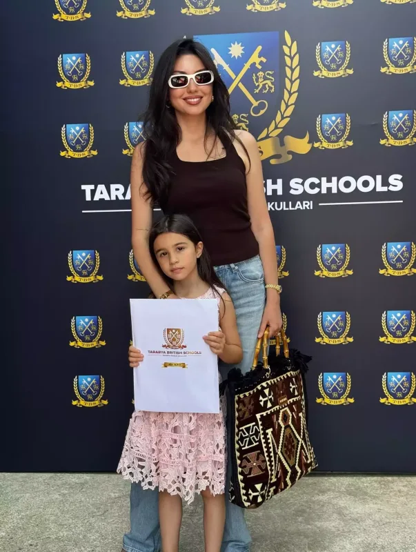 Safura ilə həyat yoldaşının qürurlu günü