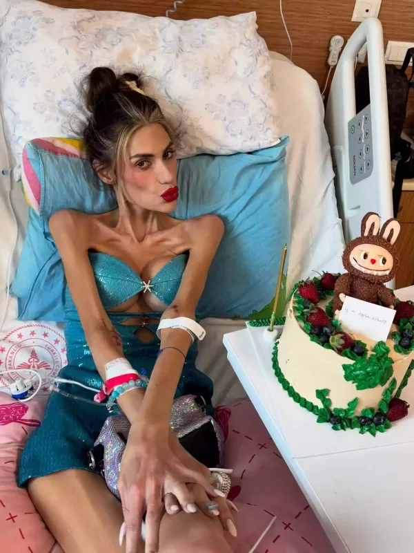 Nihal Candan vəfat etdi