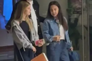 Ebru Gündeş qızı və həyat yoldaşı ilə…