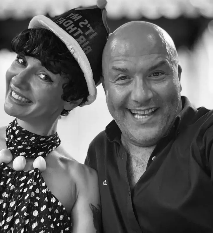 Bircedən sevgilisi ilə romantik fotolar