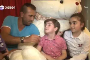 Cindən qızı ilə paylaşım