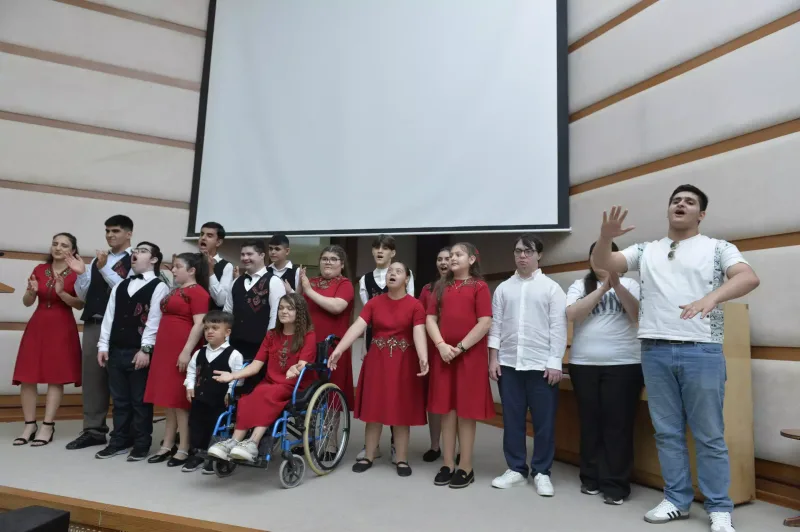 “Fərqli fərdlər” layihəsi Lənkaranda