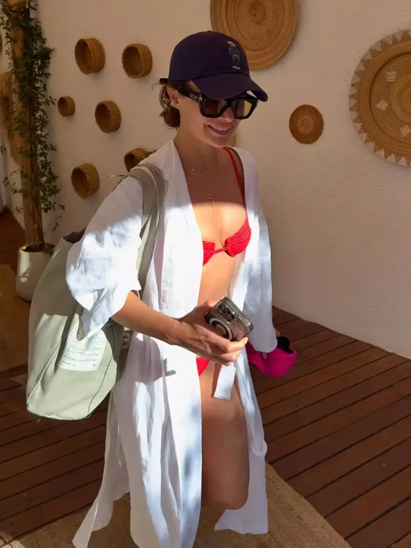 “Alya”dan tətil şəkilləri