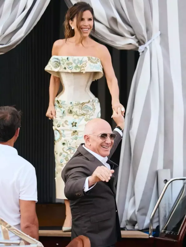 Venesiyada 130 milyonluq toy belə başladı