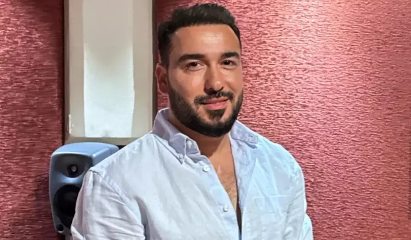 42 yaşın da öz "Yeri var"- Mahmudovdan yeni nəğmə