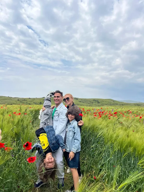 Xoşqədəmdən Doğuşa təbrik