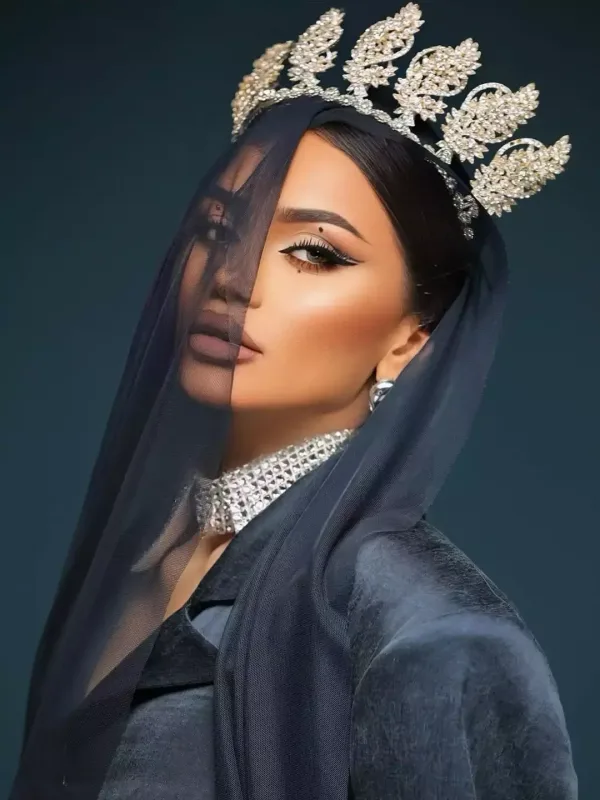 Zeynəb fərqli tərzdə