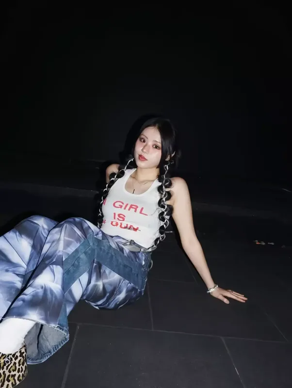 Cənubi Koreya qrupu Kazımovanın mahnısını oxudu