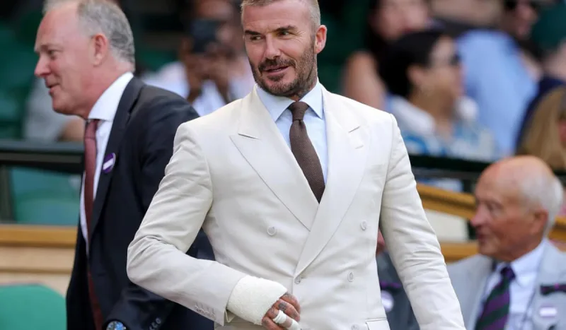 Devid Bekhem əməliyyatdan sonra ilk dəfə