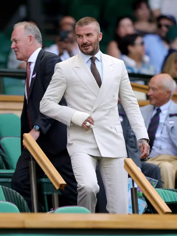 Devid Bekhem əməliyyatdan sonra ilk dəfə