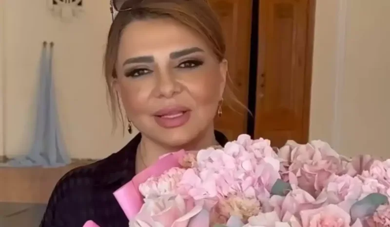 Nazirlikdən Xalq artistinə təbrik