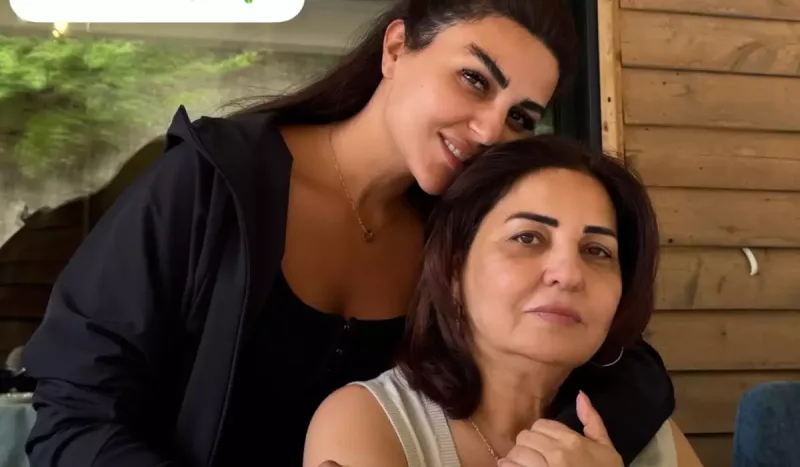 Gülaydan anası ilə paylaşım