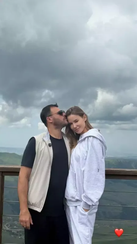 Emin ailəsi ilə Şahdağda