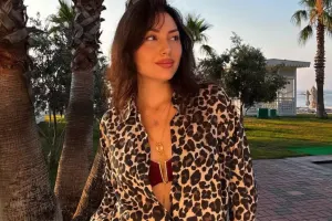 Safura istirahətdə