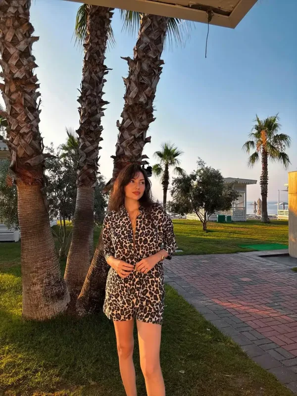 Safura istirahətdə