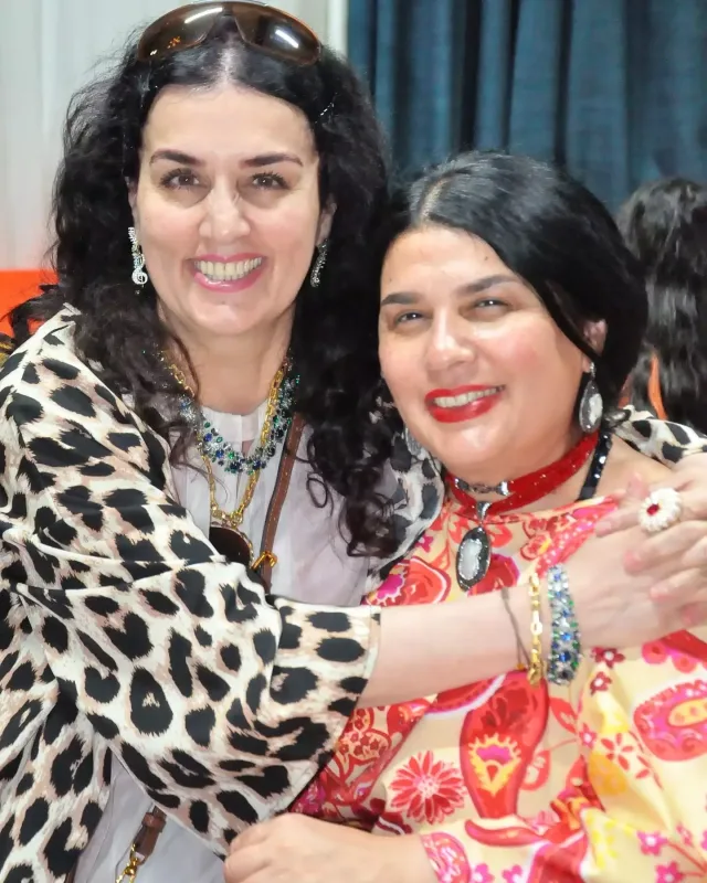 Elza qızı və nəvələri ilə