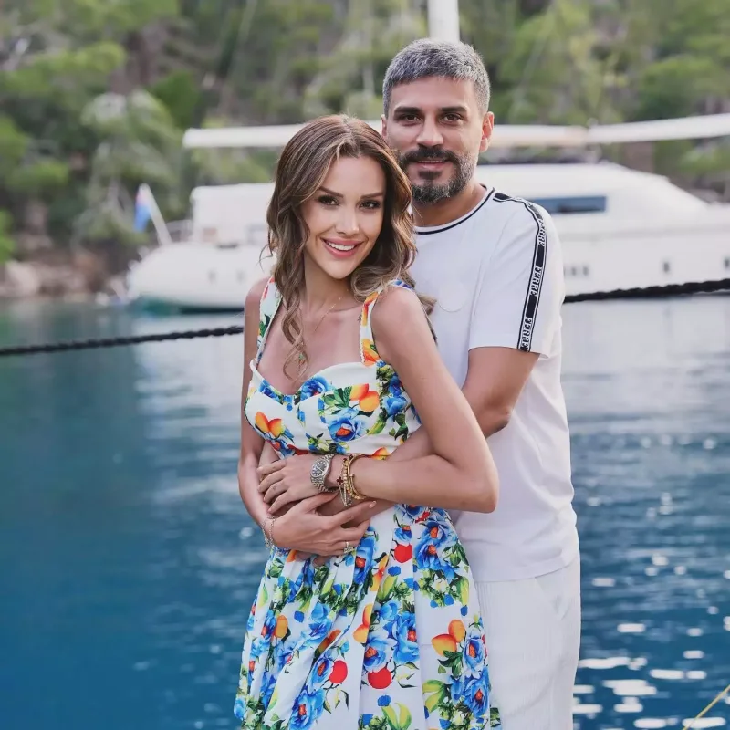 Şirkətlərini özlərinə qaytardılar