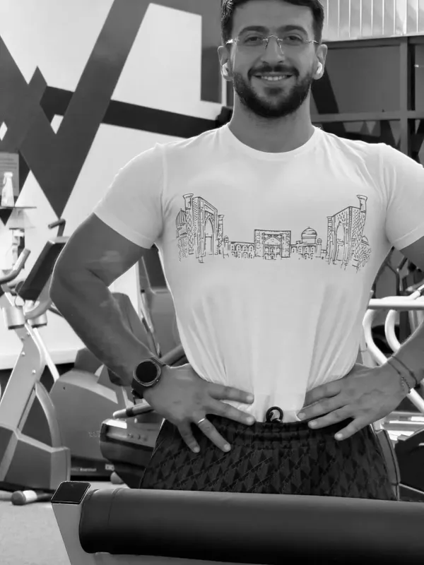 Abbasın idman zalında fotoları…