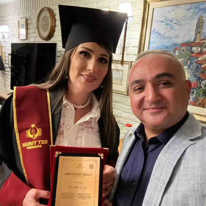 Xalq artistinə Fəxri Doktor adı verildi