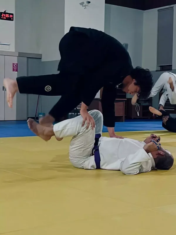 Kamran 20 yaşlı oğlu ilə