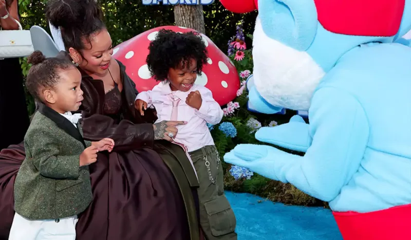 Rihanna oğulları ilə premyerada