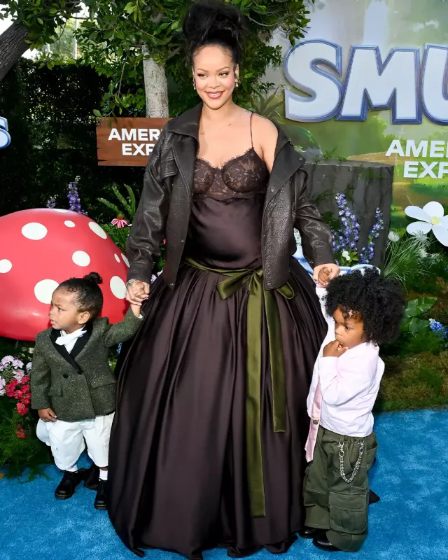 Rihanna oğulları ilə premyerada