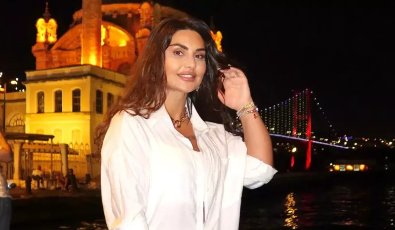 Şəbnəm İstanbulda