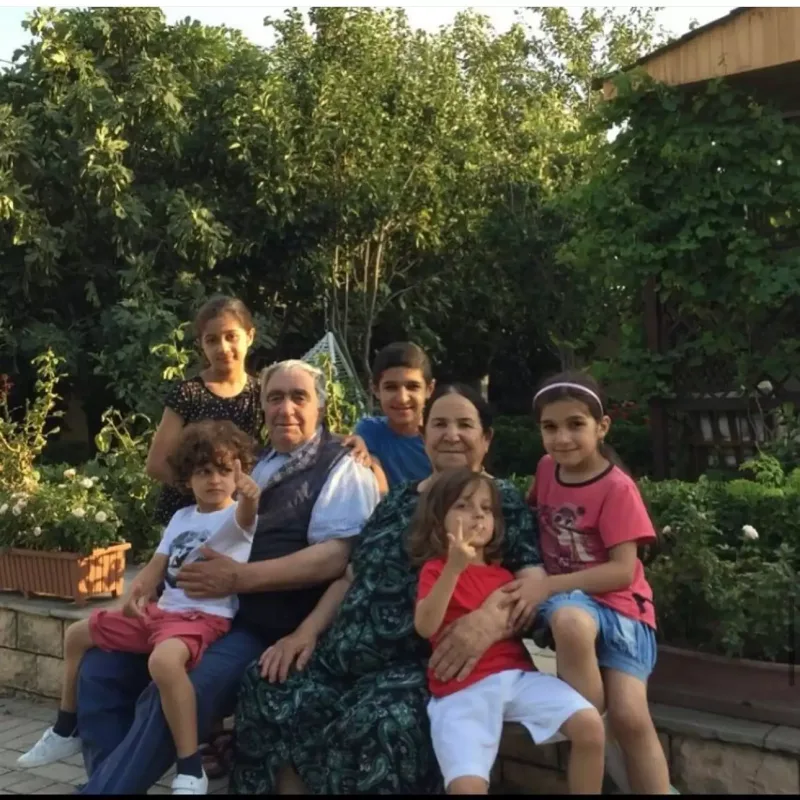 “Sənsizliyimizdən 40 gün keçir...”