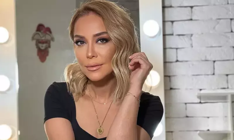 “Həyatımın bir dövrünü bağladım”