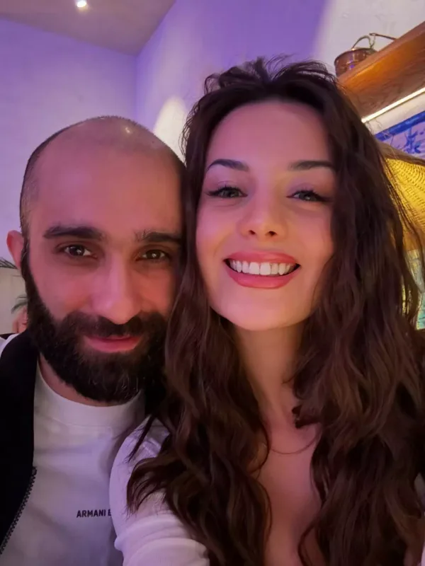 Əlixan Rəcəbovdan xanımı ilə paylaşım