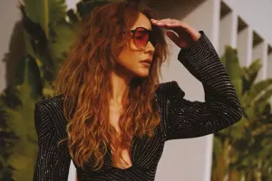 Burçin Terzioğlu ekrana qayıdır