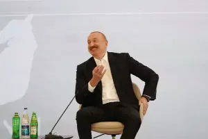 “Ailə üzvlərim süni intellektdən istifadə edirlər”