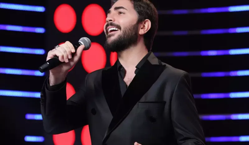 Elçin bu dəfə şəhid övladları üçün oxudu