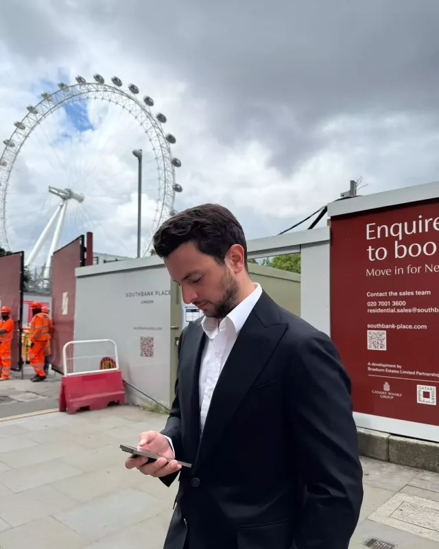 Sibel Canın oğlu məzun oldu