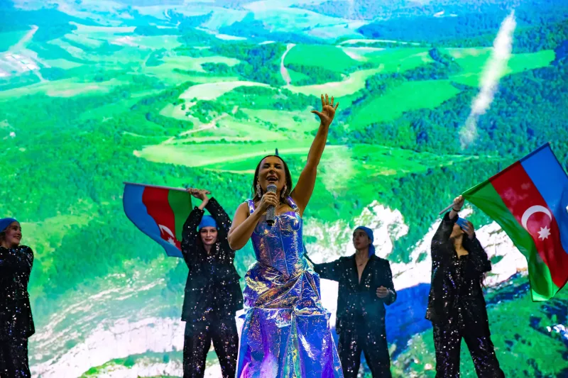 Tünzalə Ağayevanı 7000 tamaşaçı izlədi