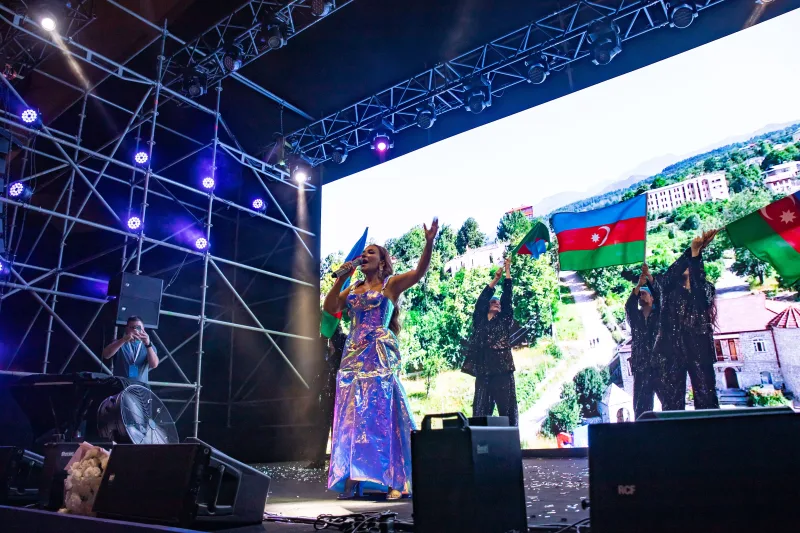 Tünzalə Ağayevanı 7000 tamaşaçı izlədi