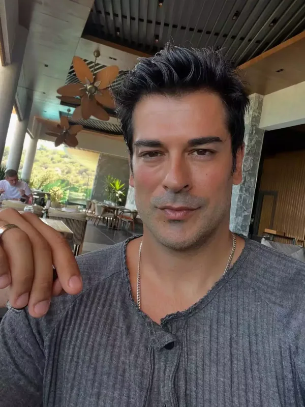 Serialdan ayrılan kimi bunu etdi