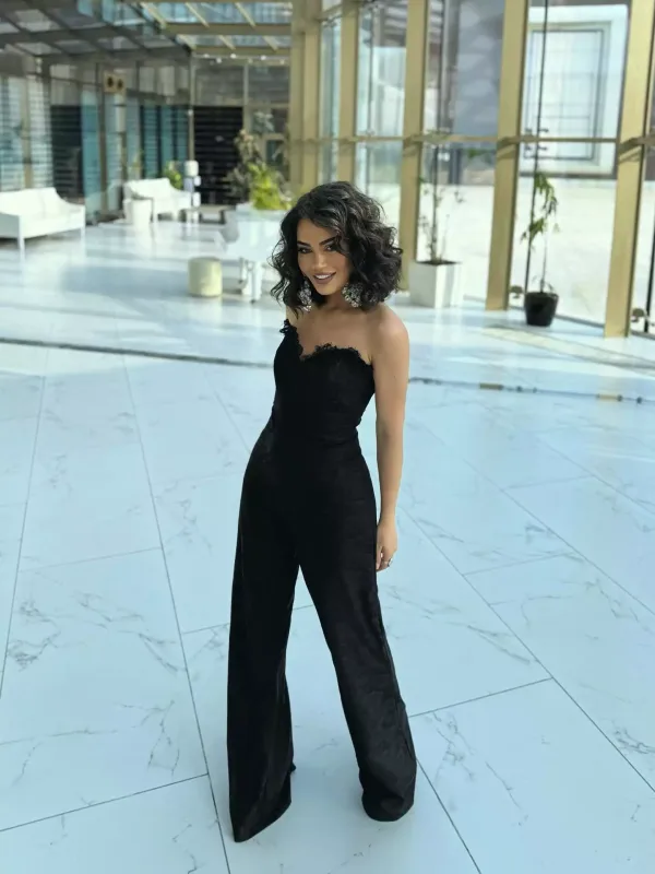 Zeynəb dəyişdi...