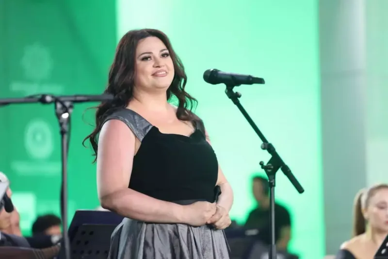 Yüksəkvəzifəli şəxslər festivalda - Fotolar