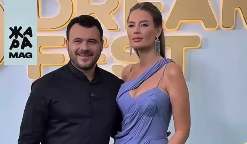 Emin Ağalarov xanımı ilə…