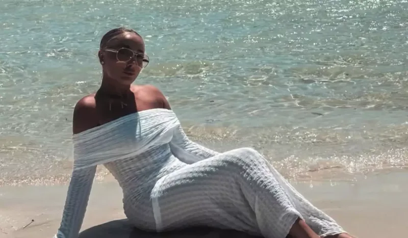 Günayın sahil fotosessiyası