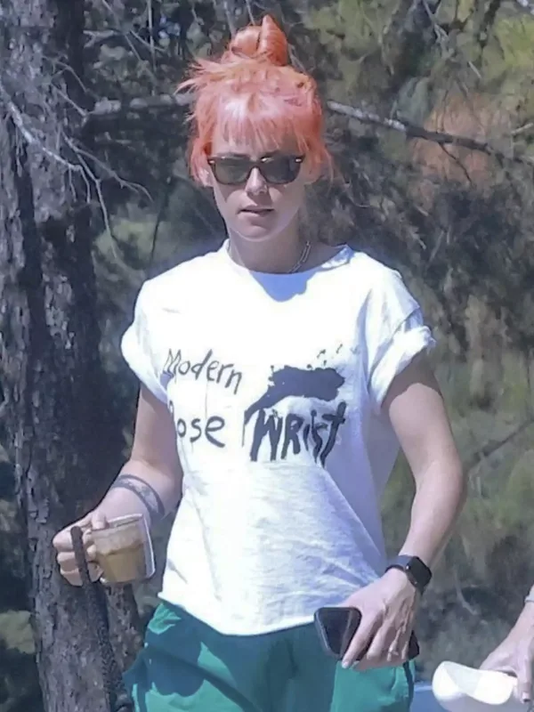 Tanınmış aktrisa xanımı ilə