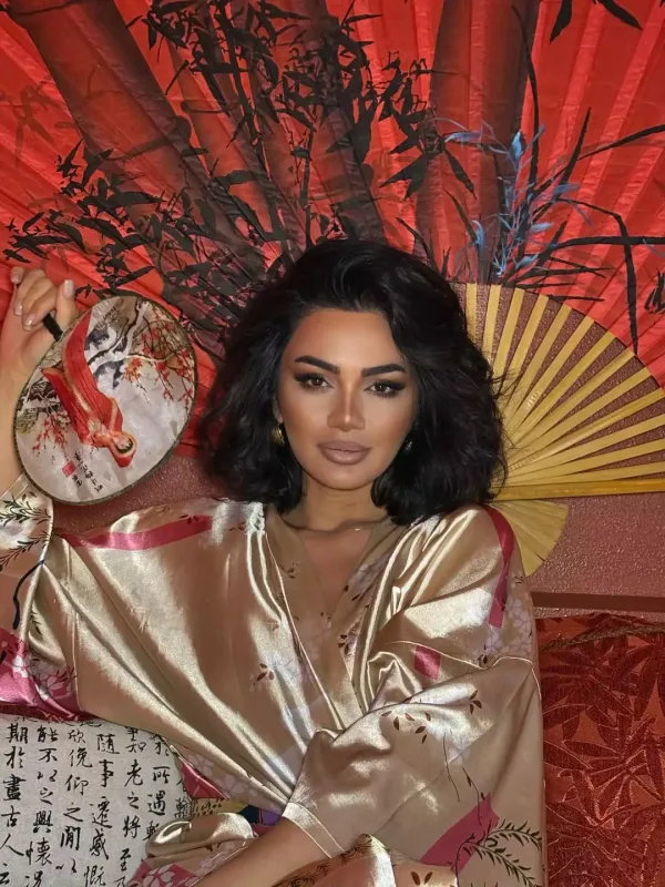 Zeynəbdən yaponsayağı şəkillər