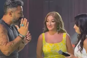 Zümrüd qızına ad günü etdi