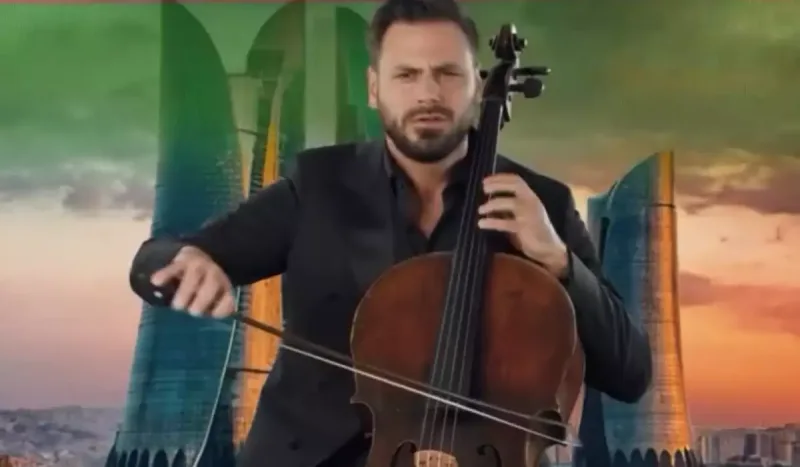 8 milyonluq səhifəsində mahnımızı paylaşdı