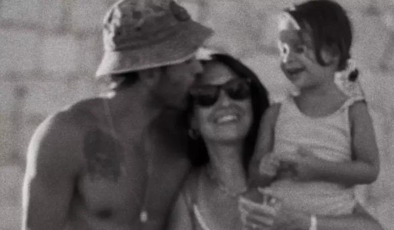 Barış xanımını belə təbrik etdi